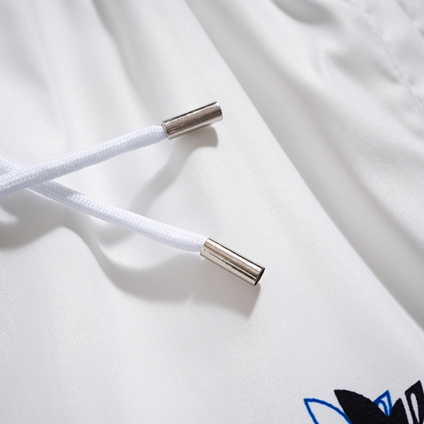 ブランドハーフパンツ角部分ディテール